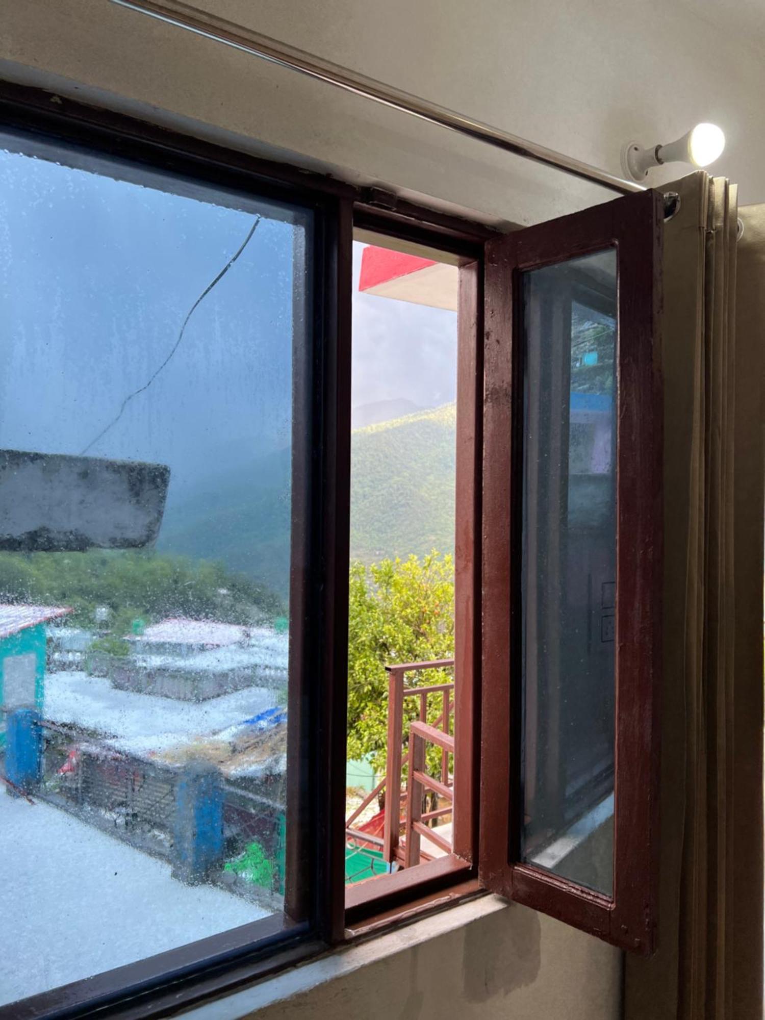 Mayur Homestay Ukhimath Exterior photo