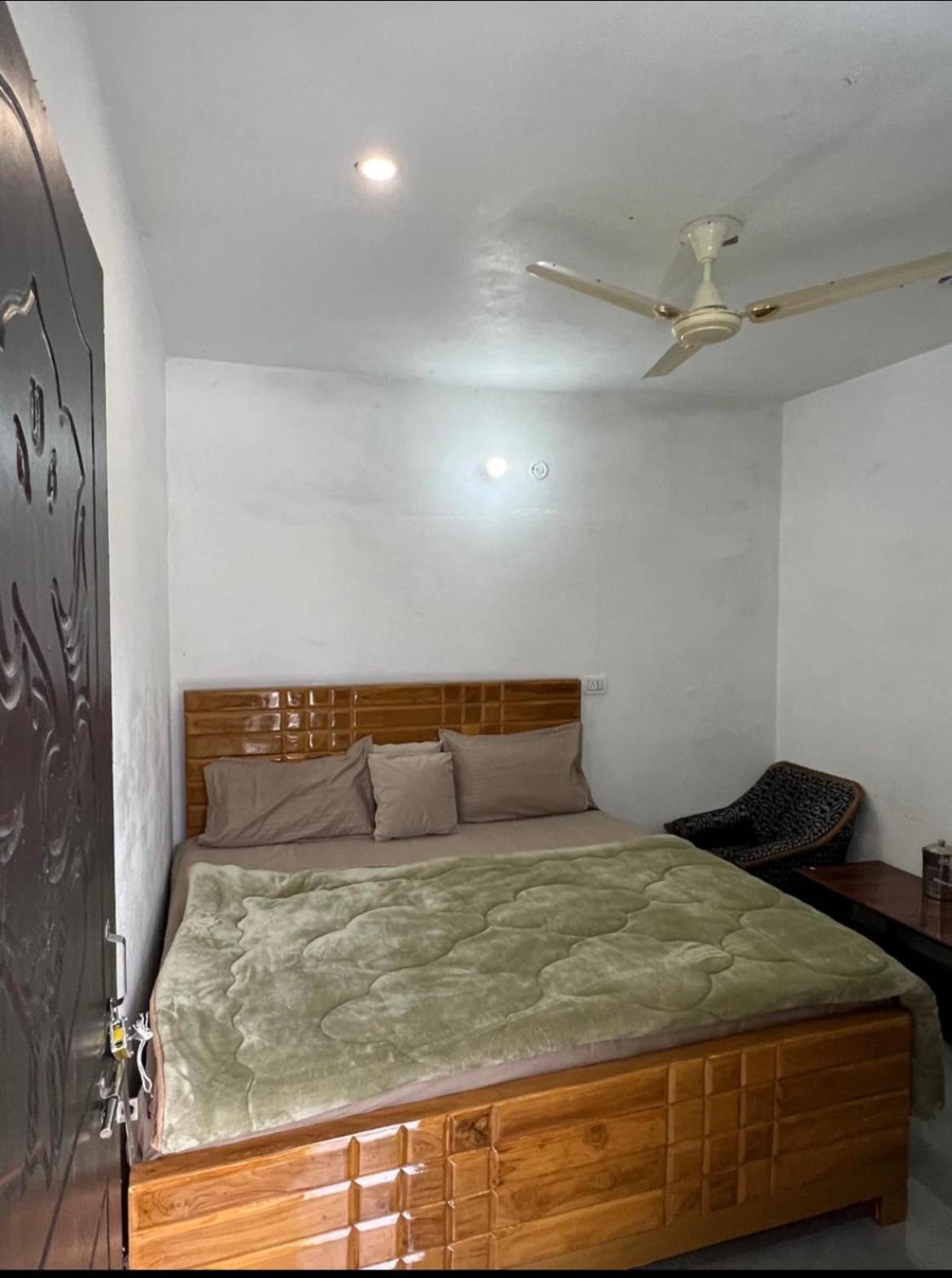 Mayur Homestay Ukhimath Exterior photo
